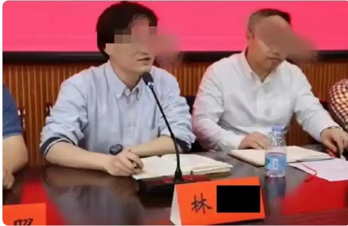 湖南文理学院林副教授和学生罗某某睡了 (1).jpeg